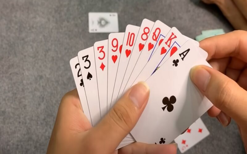 Phỏm 9 cây là gì?